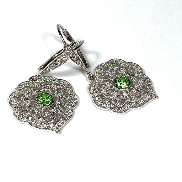 925 Sterling Silver Peridot White Sapphire Dangle Earrings New - Picture 8 of 12
